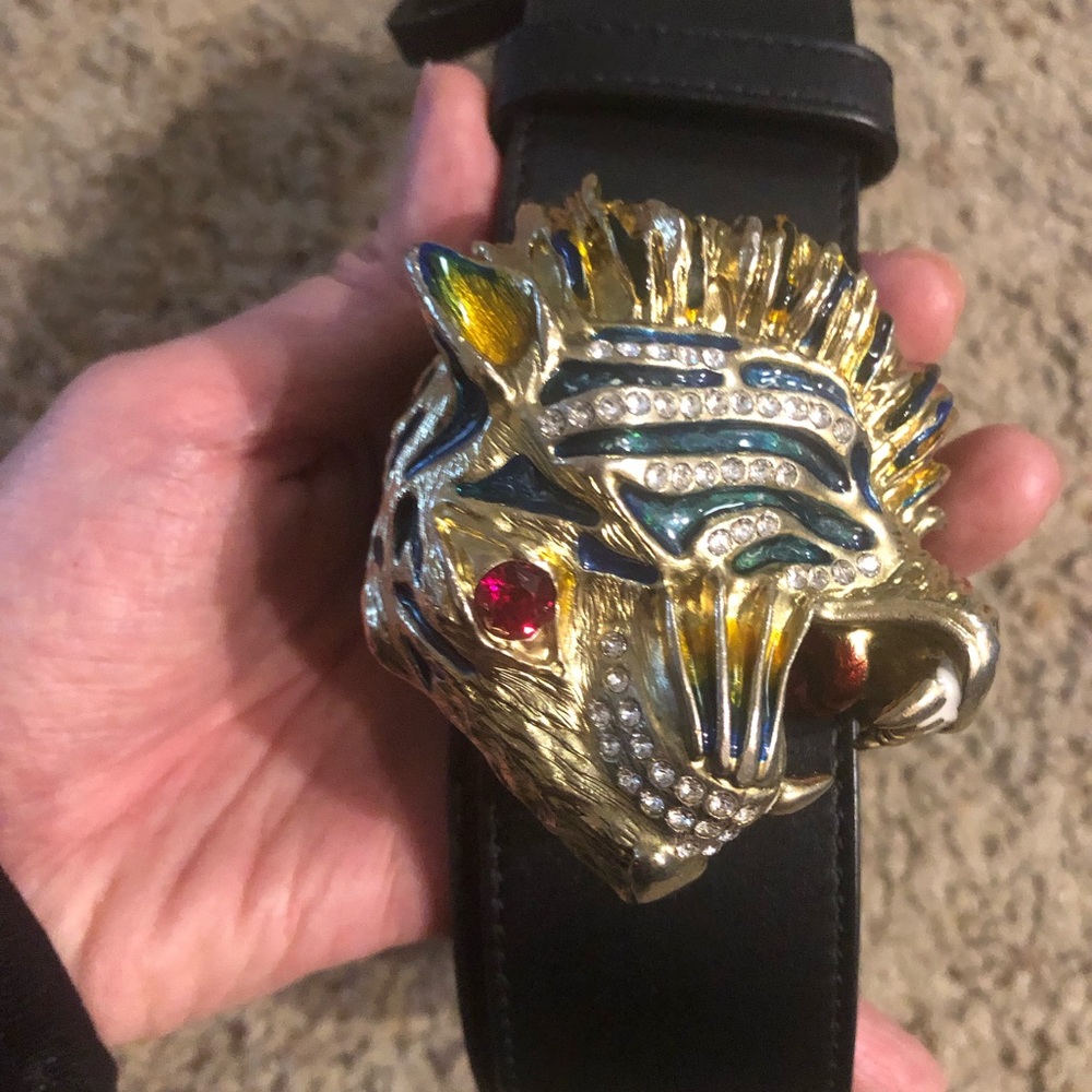 Authentic Gucci Feline Belt 85-34. Sold out Everywhere 2018